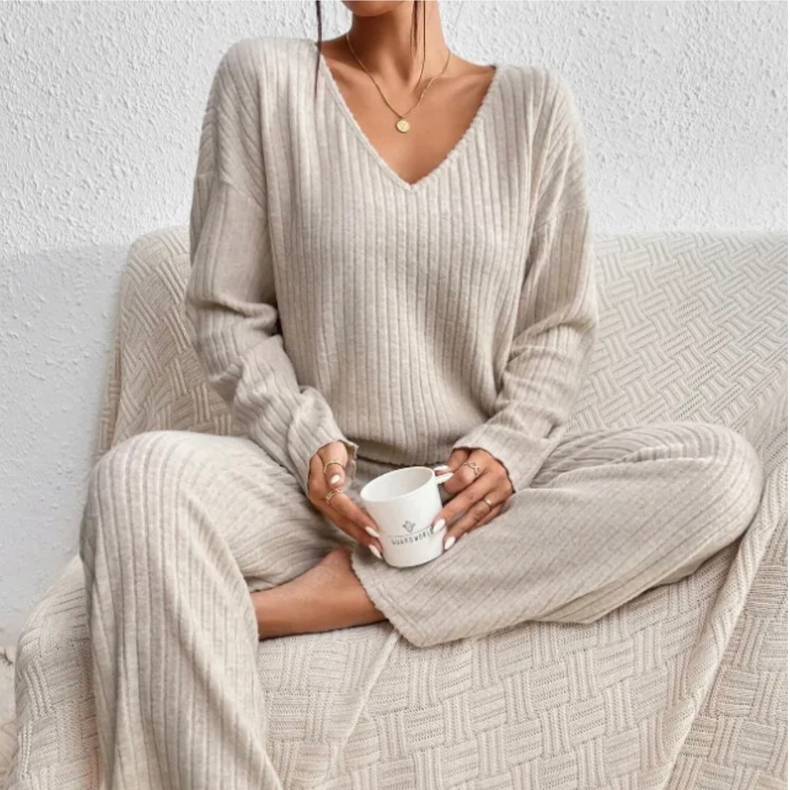 Elise™ – Luxury Knit Set