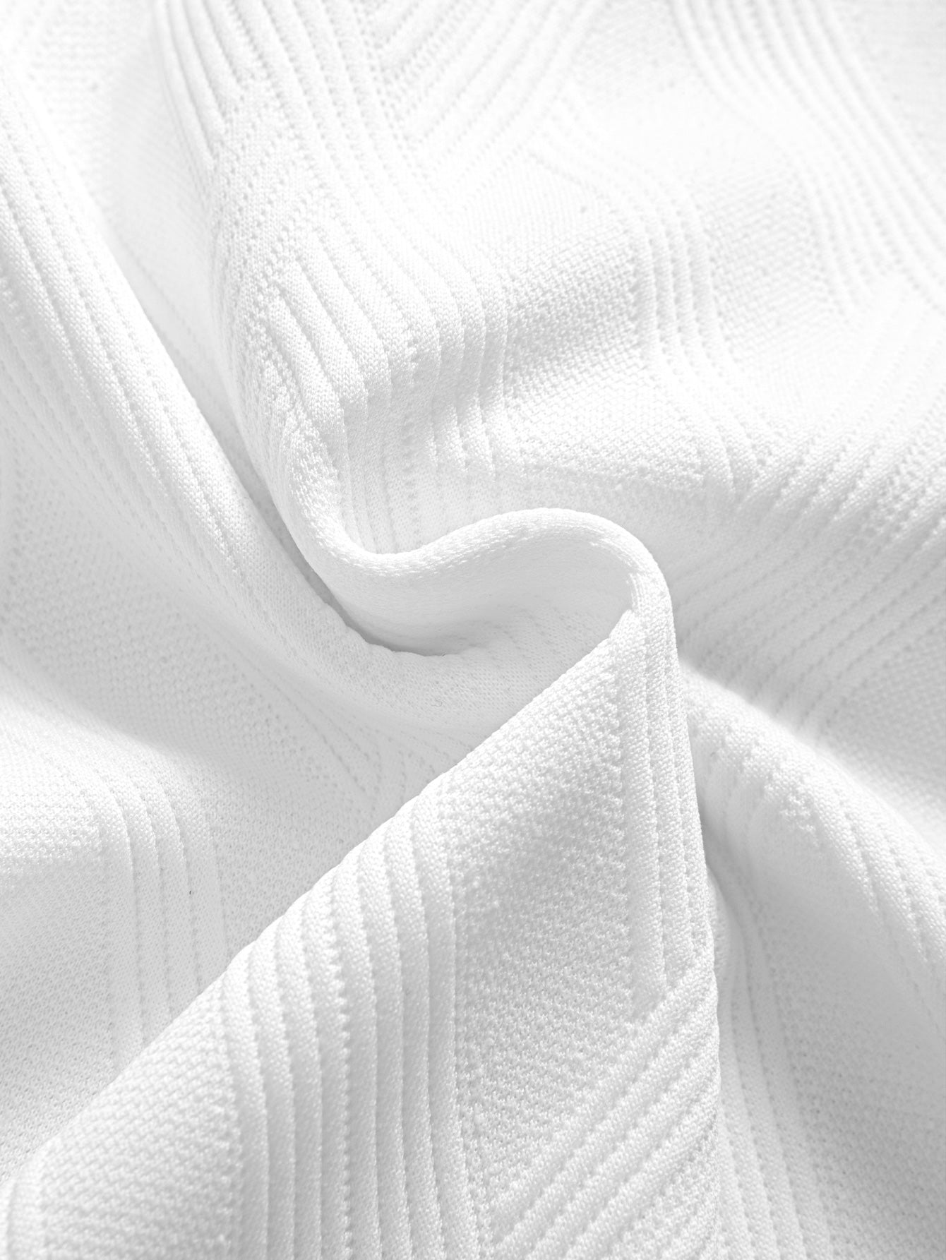 Diamond Jacquard Arc Hem T-Shirt